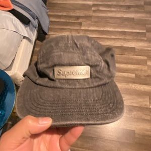 Supreme hat new 100% authentic